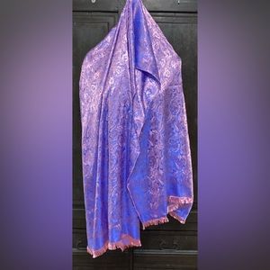 💯%silk pink & purple flowers/paisley design wrap